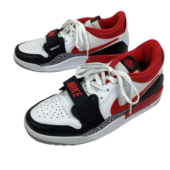 NWOT Nike Air Jordan Legacy 312 Low Top Basketball Sneaker CD 7069-160